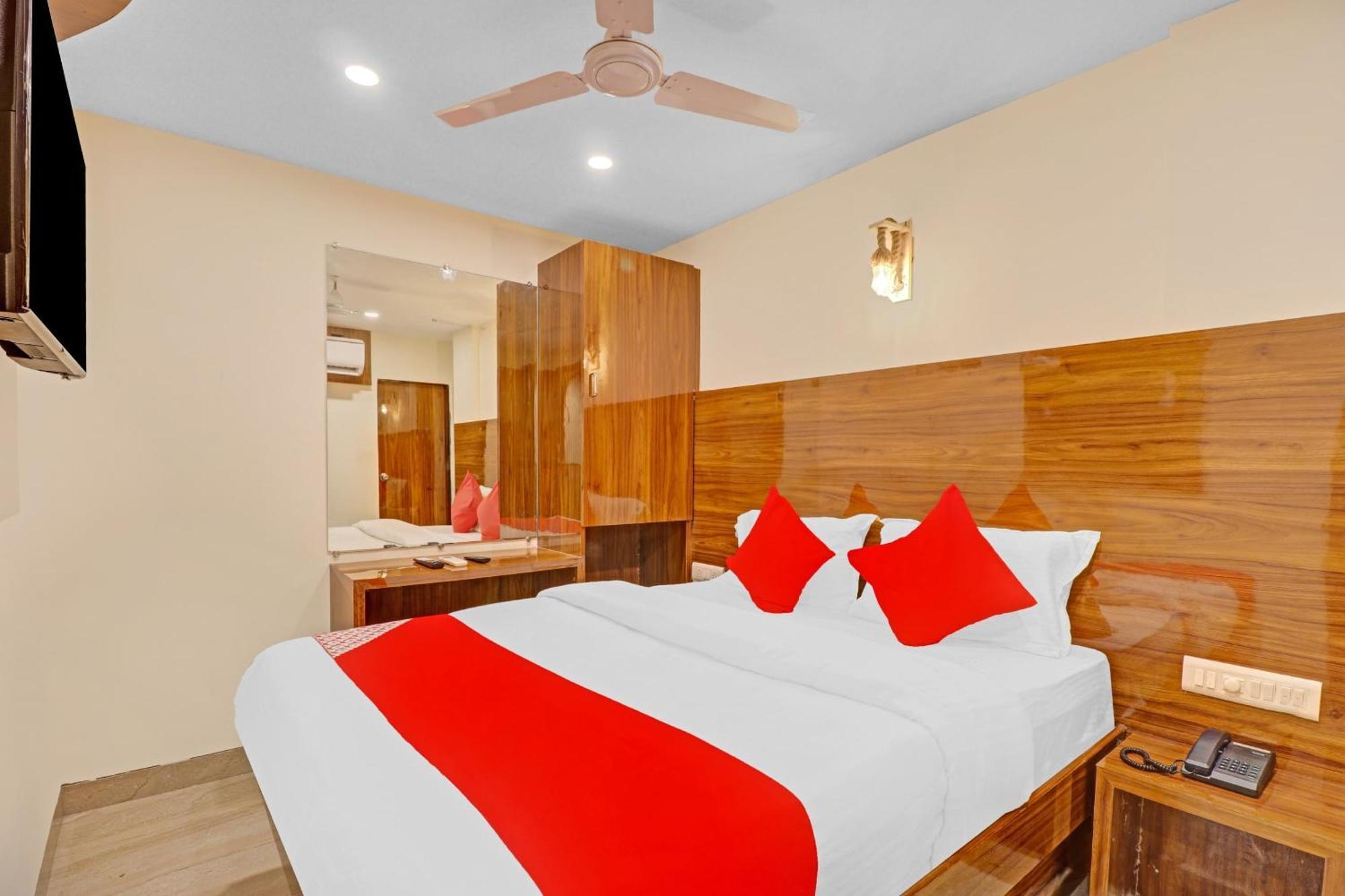 Hotel O Royal Park Mumbai  Buitenkant foto